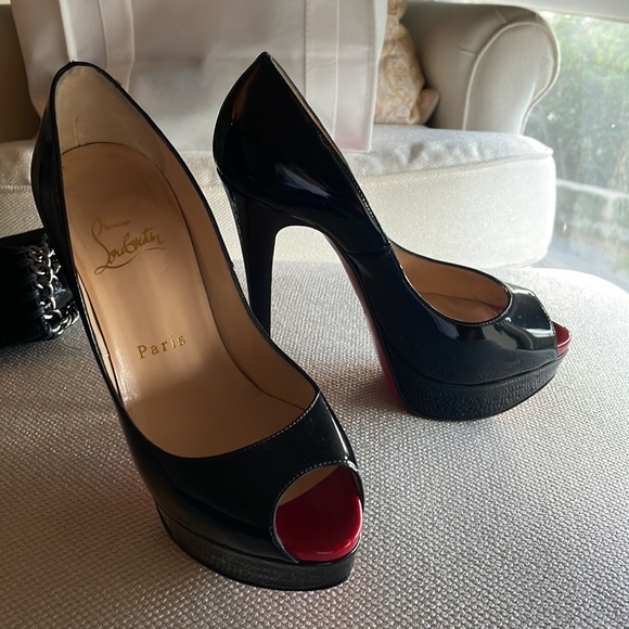 Christian Louboutin Paris black paltform shoes. - Picture 5 of 5